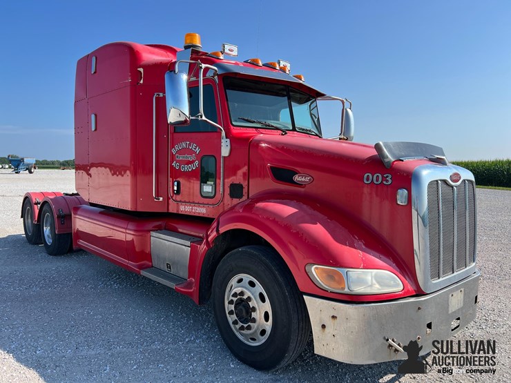 2012-peterbilt-386-image-3