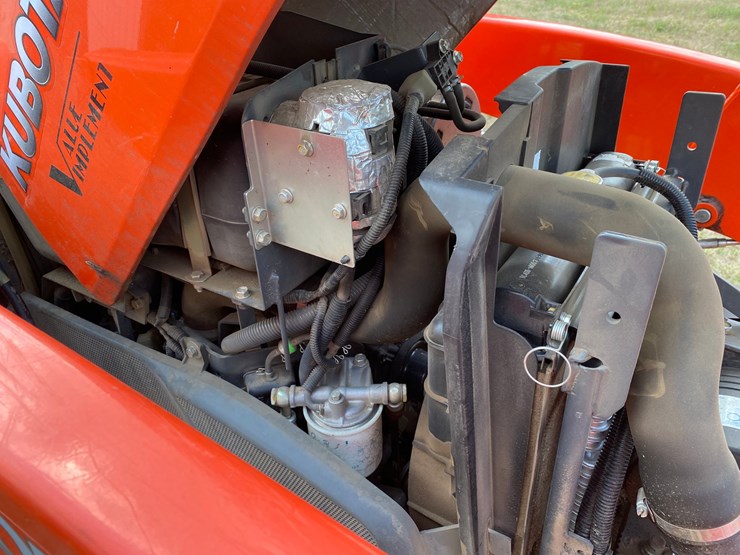 2019-kubota-l4701d-image-44