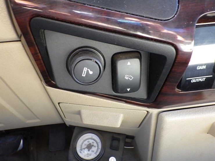 2008-ford-f350-image-30