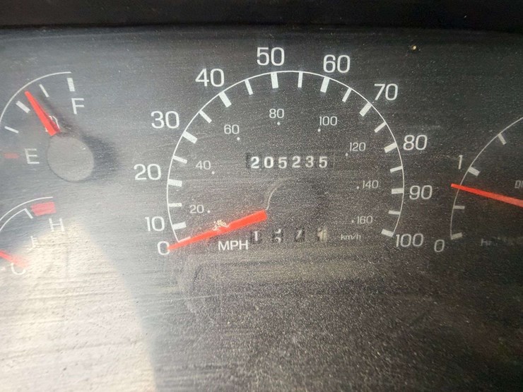 2006-ford-f750-image-24