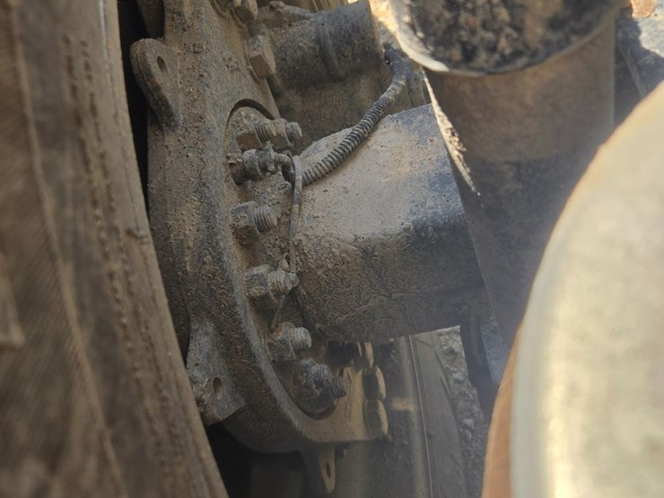 2019-kenworth-t880-image-100