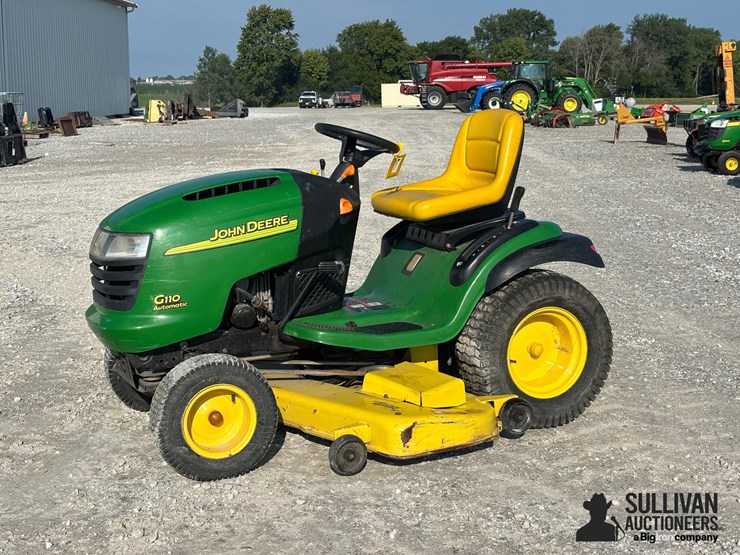 john-deere-g110-image-1