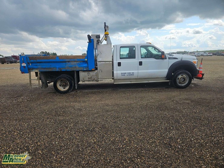 2015-ford-f550-image-8