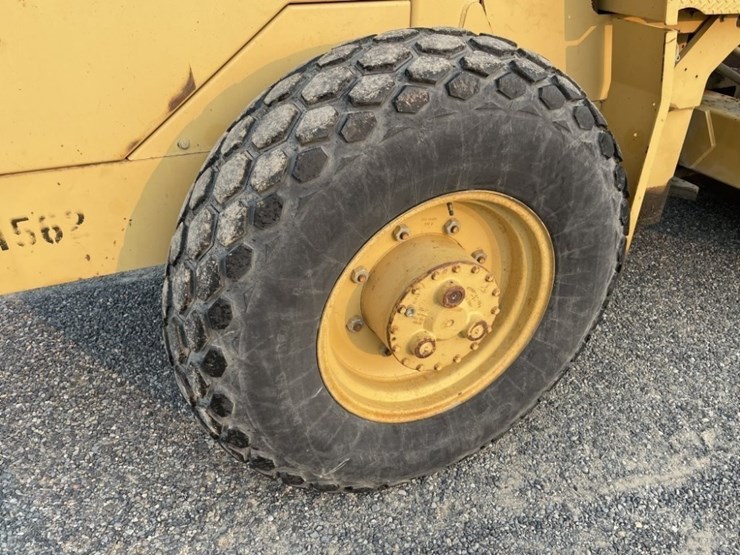 caterpillar-cs-433c-image-16