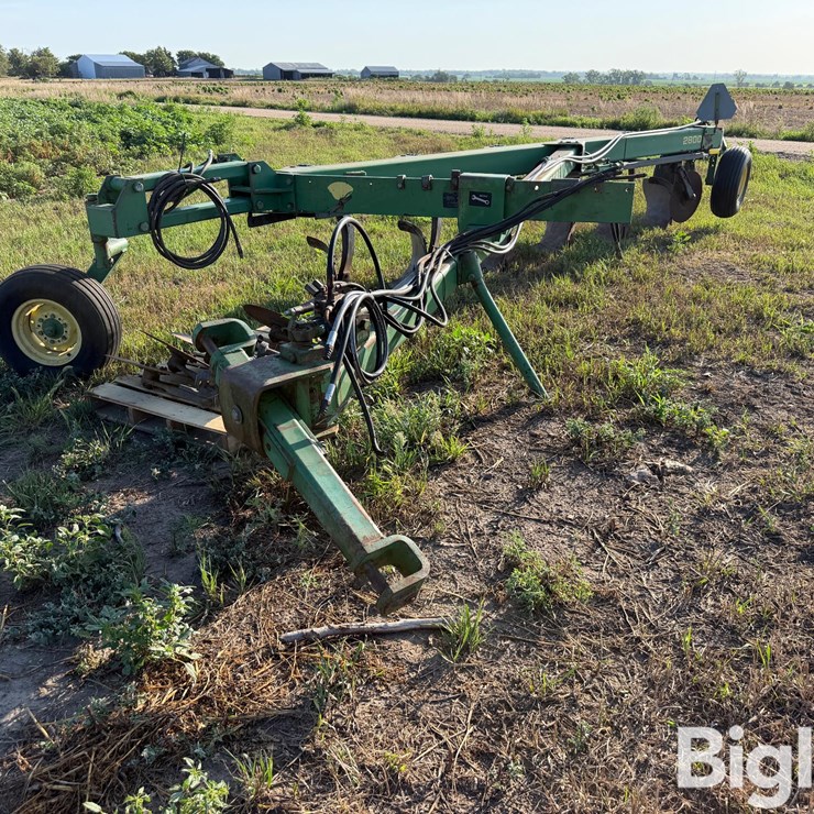 JOHN DEERE 2800