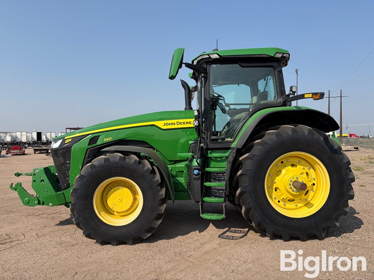 2023-john-deere-8r-340-image-8