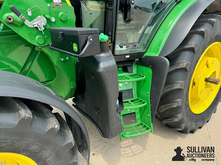 2023-john-deere-6r-140-image-17