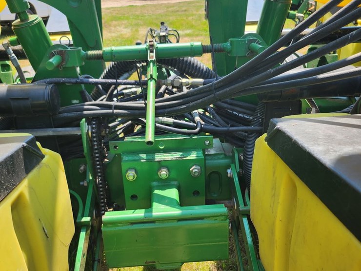 john-deere-1760-image-14