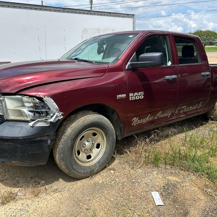 2018 DODGE 1500