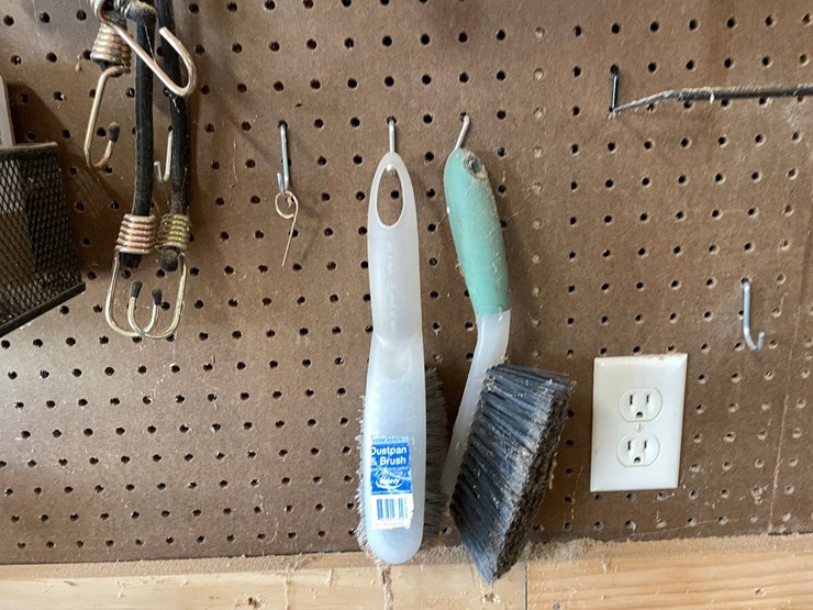 #10140-•-assorted-shop-supplies-image-5