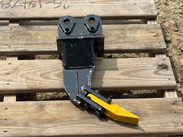 mini-excavator-ripper-tooth-attachment-image-1