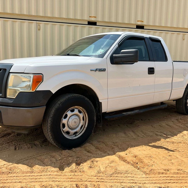 2011 FORD F150