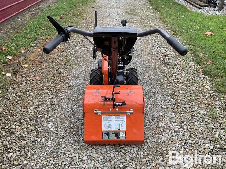 2016-husqvarna-drt900-160cc-17"-rear-tine-tiller-image-6