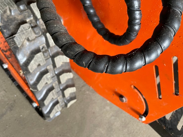 #9727-•-future-mini-skid-steer-loader-image-34