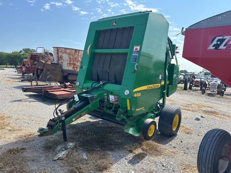 john-deere-468-image-2