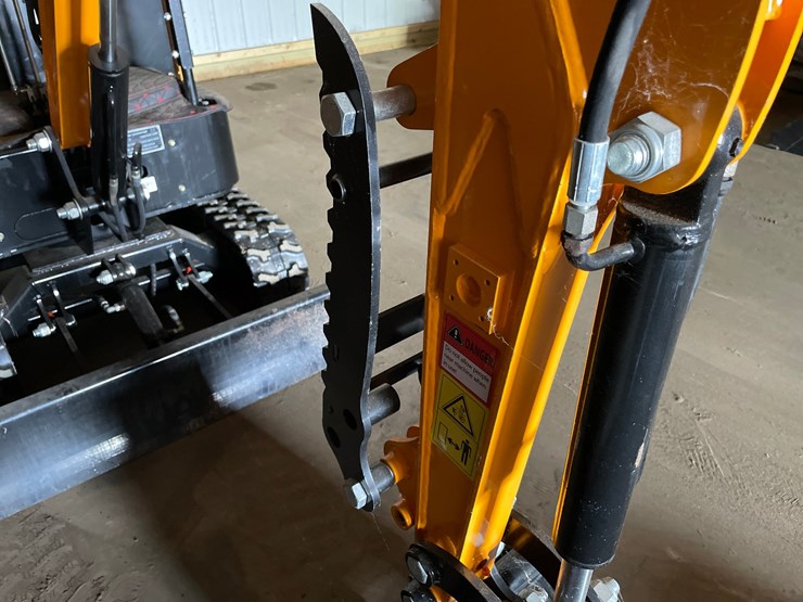 #9731-•-future-mini-excavator-image-39