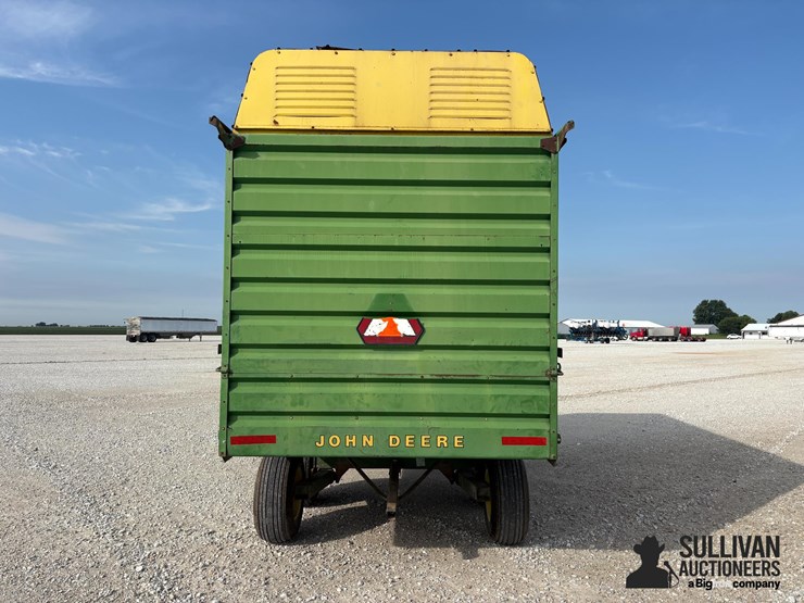 john-deere-716-image-6