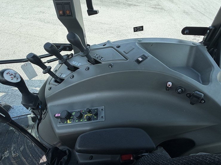 2021-zetor-p110-ps-w/-zm229p-loader-image-50