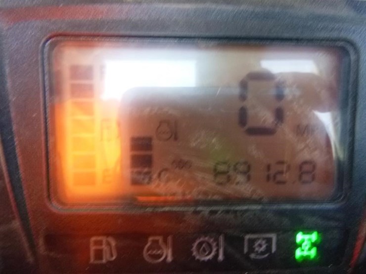 2023-kubota-rtv-x1100c-image-19
