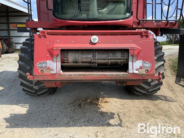 2013-case-ih-5130-image-19