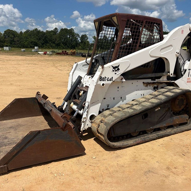 BOBCAT T300