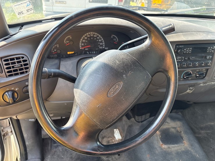 2001-ford-f150-image-9