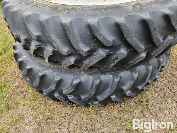new-holland-8770-image-11