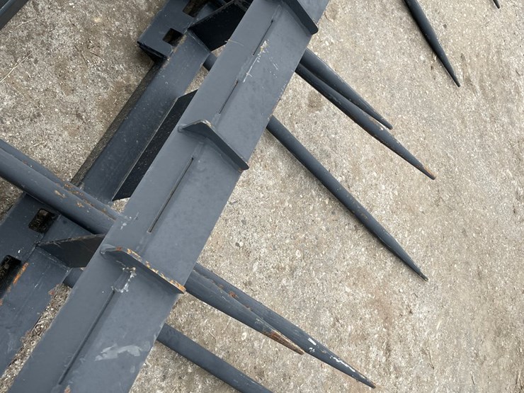 #9778-•-jct-2-tine-bale-spear-attachment-image-1