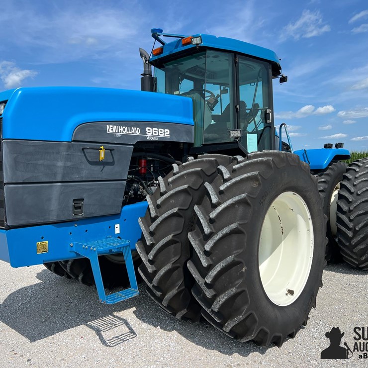 NEW HOLLAND 9682