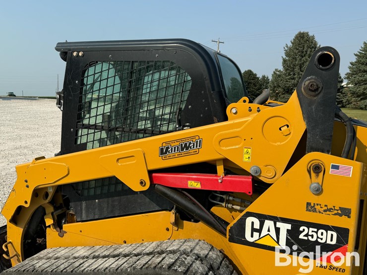 2018-caterpillar-259d-image-17