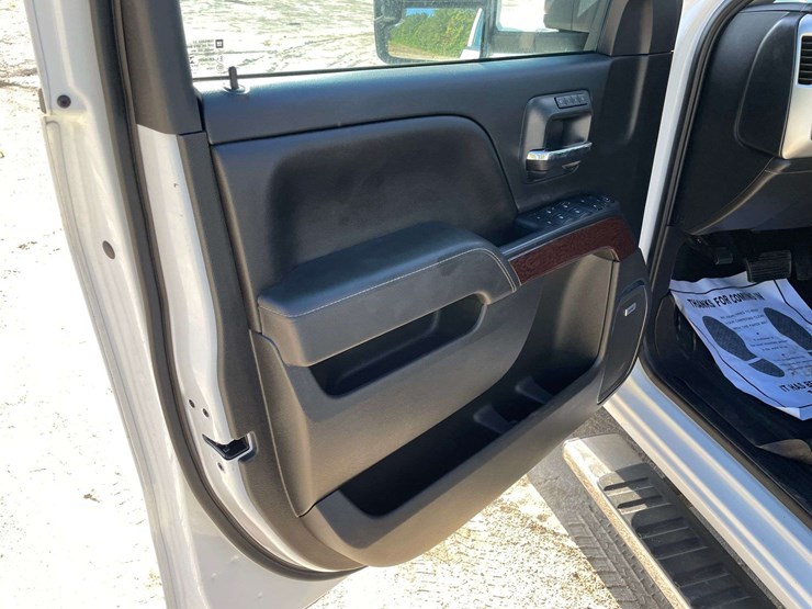 2015-gmc-sierra-1500-image-9