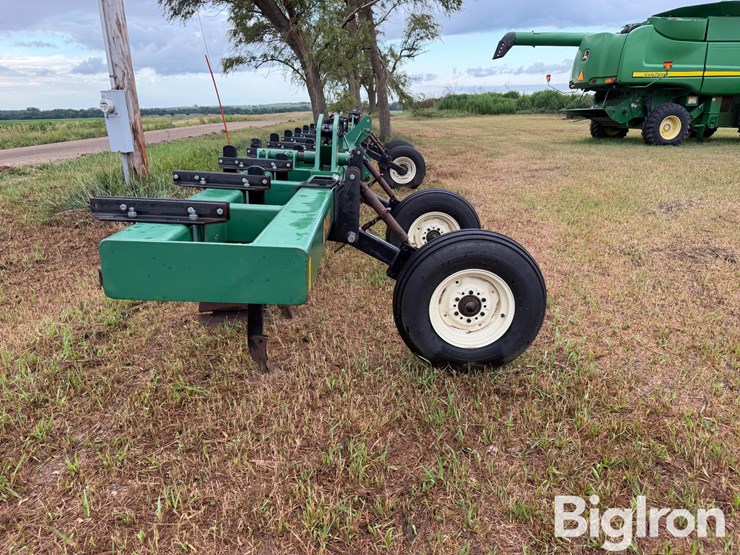 hawkins-cultivator-image-4