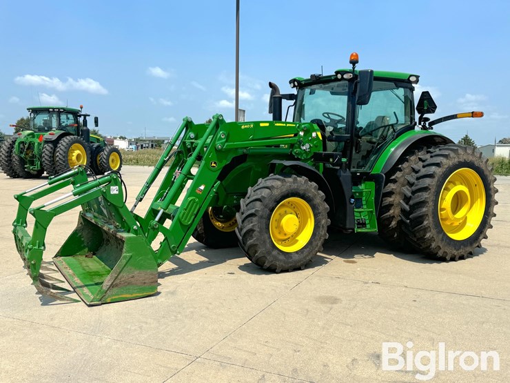 2023-john-deere-6r-155-image-1
