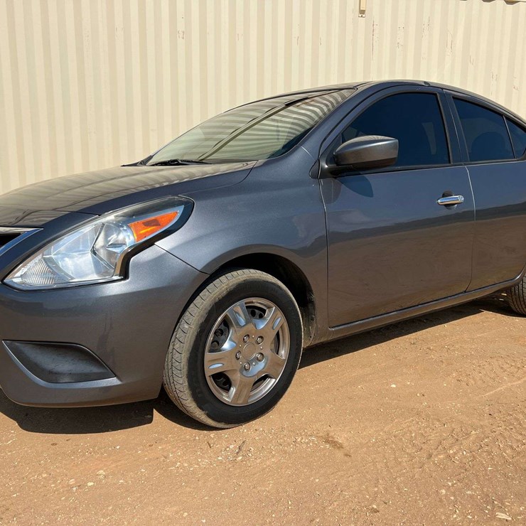 2019 Nissan Versa (99,073 Miles)