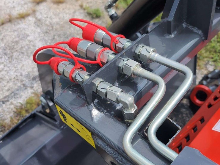 zjg-mini-skid-steer-loader-zj-380-(red)---15hp-image-7