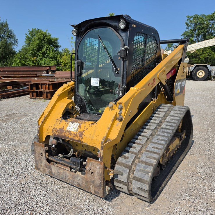 2016 CATERPILLAR 289D