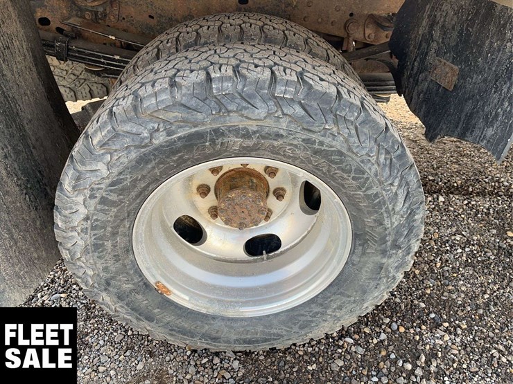 2012-ford-f450-image-12