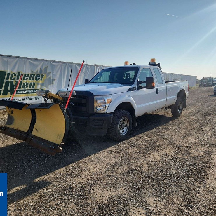 2012 FORD F350