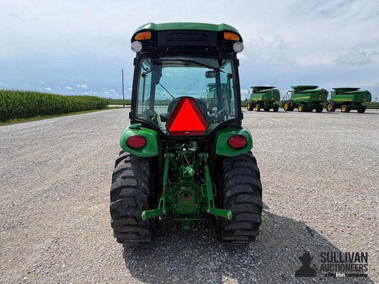 2023-john-deere-3033r-image-6