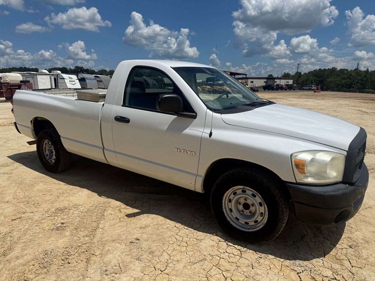 2008-dodge-ram-1500-image-5