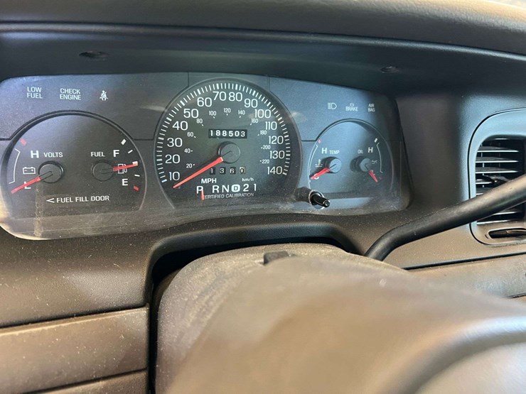 2003-ford-crown-vic-(188,503-miles)-image-28