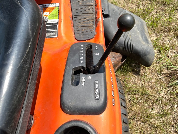 #7977-•-ariens-riding-lawn-mower-image-24