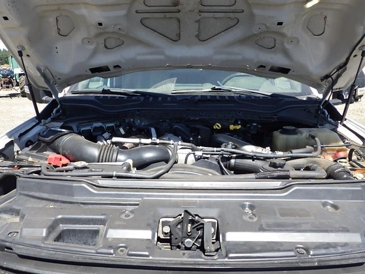 2019-ford-f550-image-24