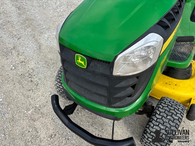 john-deere-d130-image-16