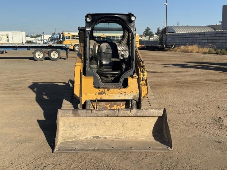 2016-caterpillar-259d-image-6
