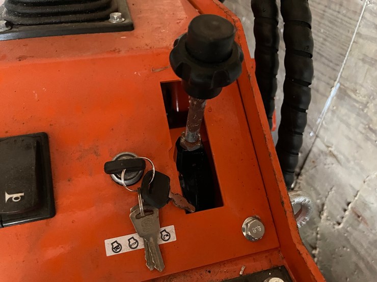 #9729-•-future-mini-skid-steer-loader-image-16