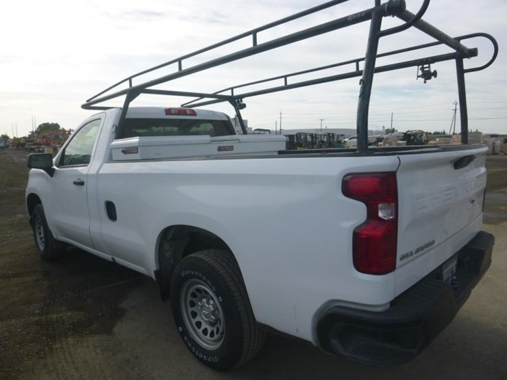 2019-chevrolet-1500-image-4