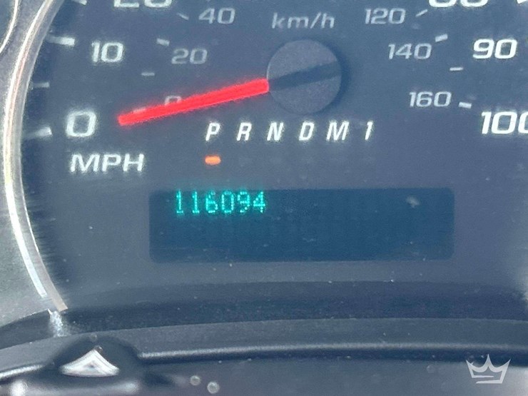 2022-chevrolet-express-2500-image-6
