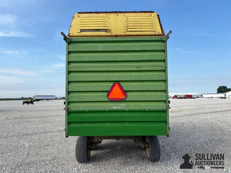 john-deere-716-image-6