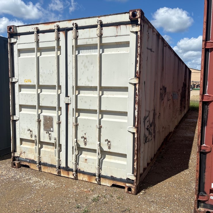 #1206 • 40 FT SHIPPING CONTAINER WITH MISCELLANEOUS ITEMS